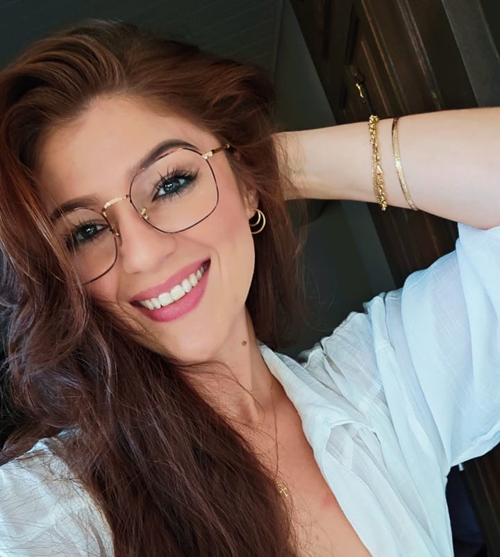 Angélica Zambilo